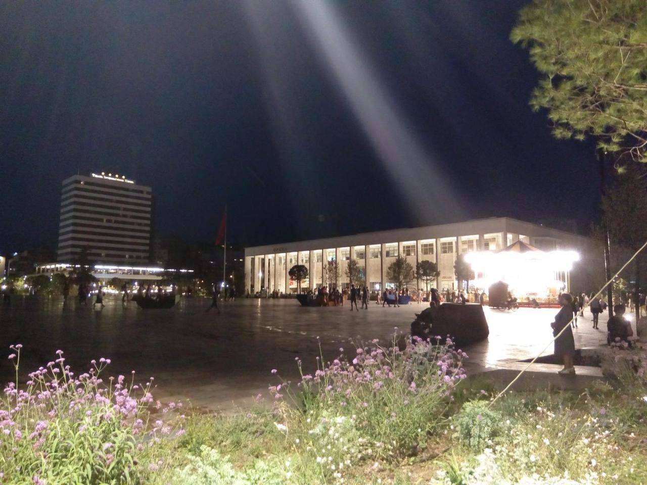 Luxury Tirana Apartment Exterior foto